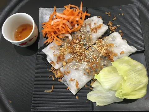 Bánh cuốn, raviolis vietnamiens