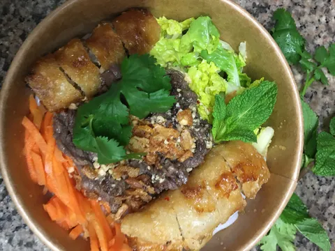 Bò bún