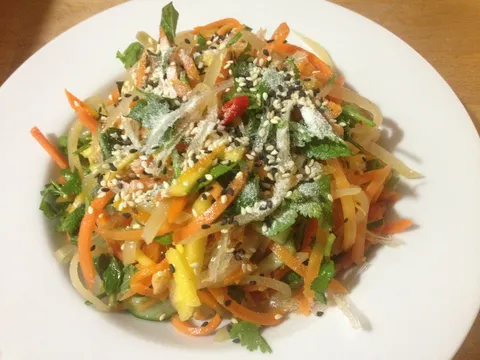 Gỏi, salade mangue et papaye
